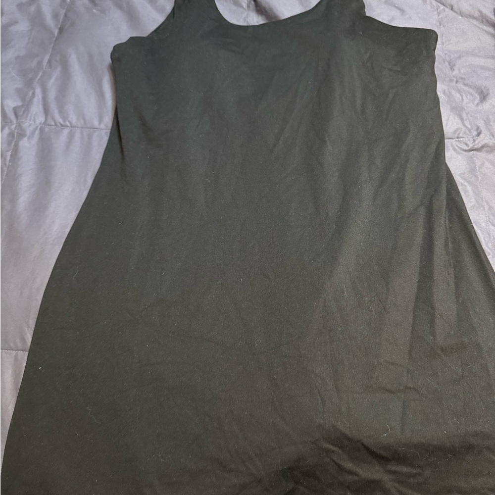 Black Sleeveless Dress